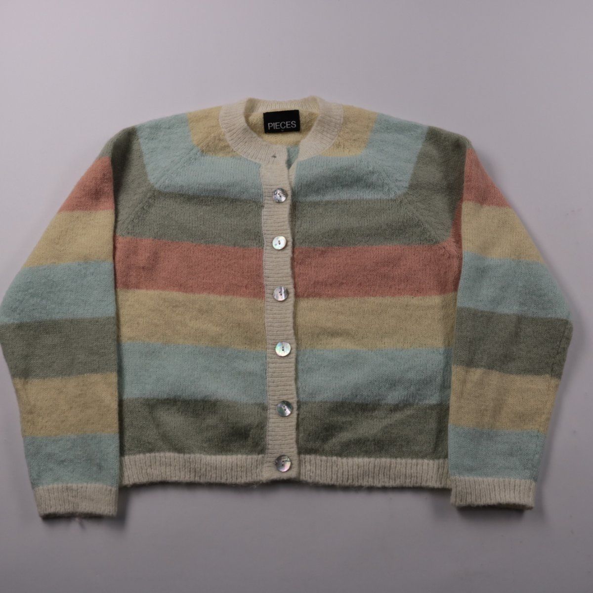 кардиган Pieces