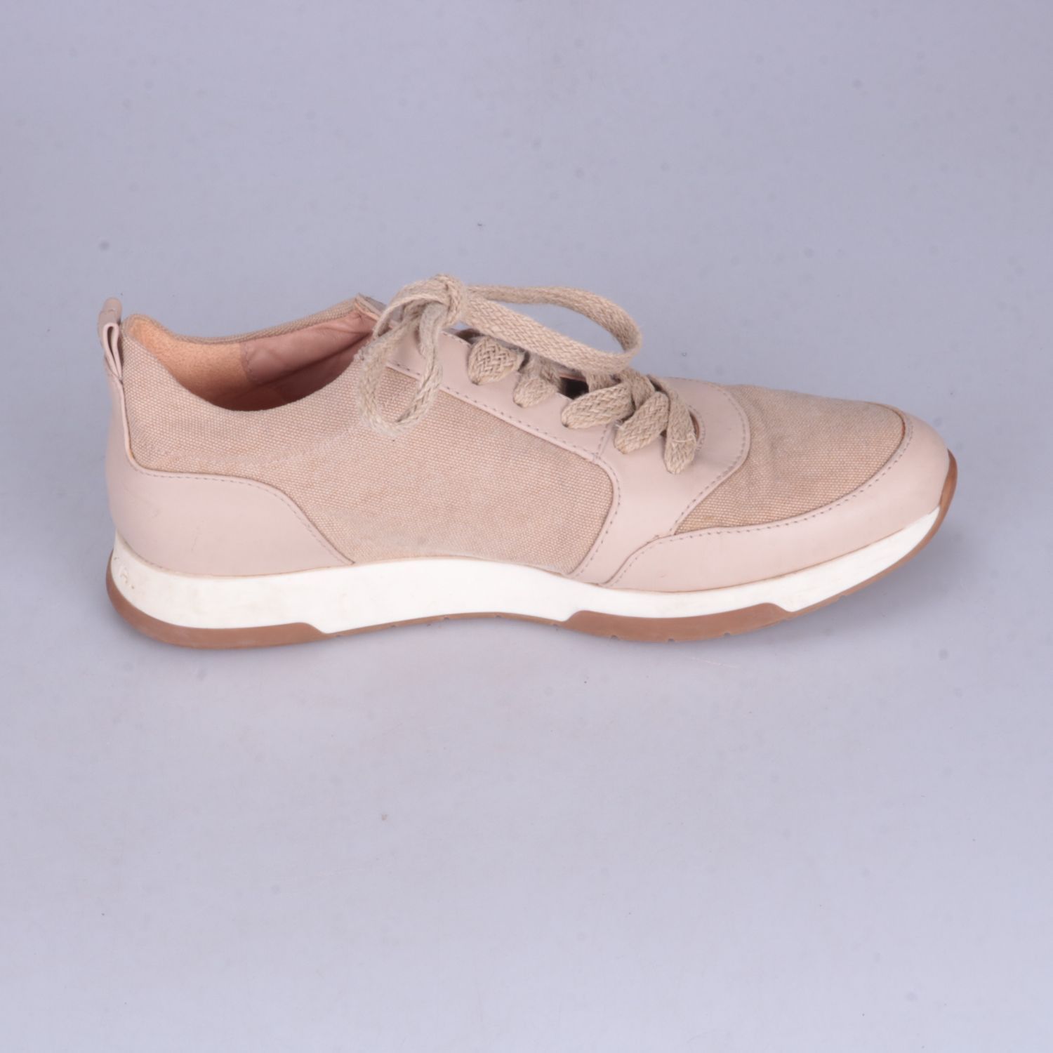 кроссовки Aerosoles