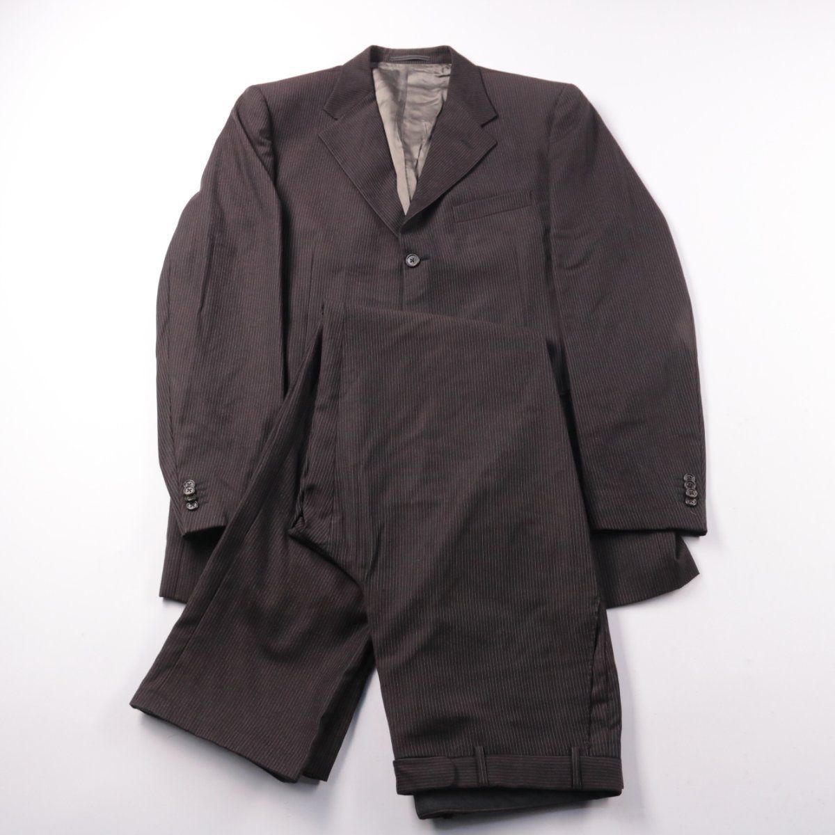 костюм не указано