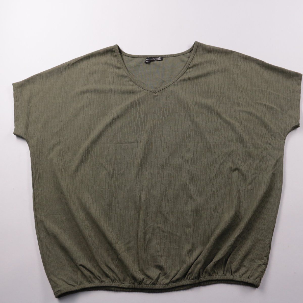 футболка Norah