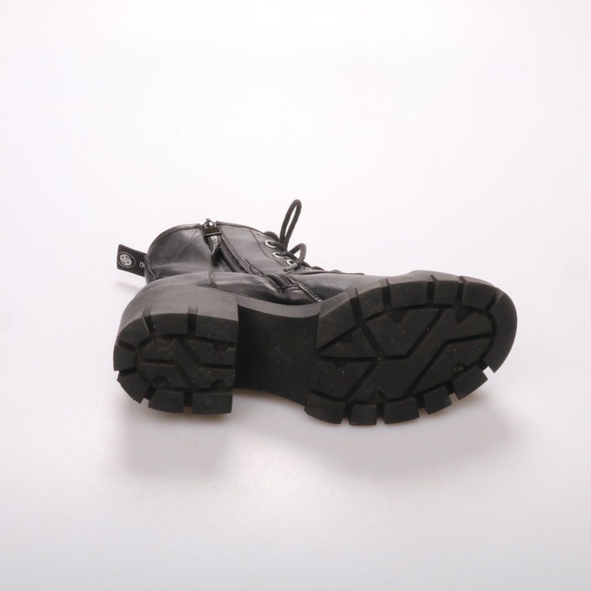 ботинки Dockers