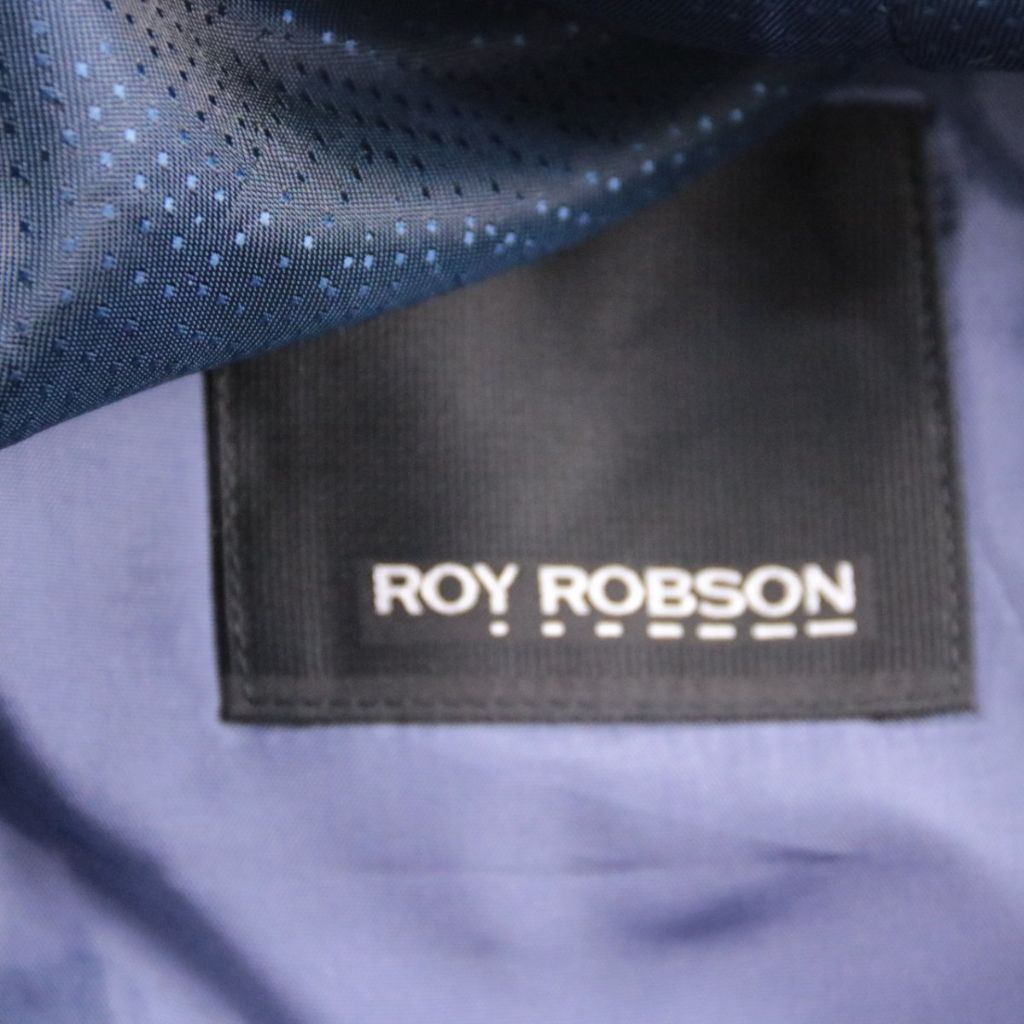 костюм Roy Robson