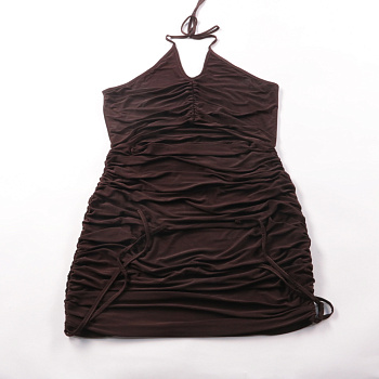 платье Prettylittlething