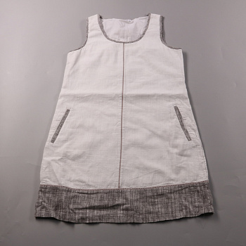 платье не указано