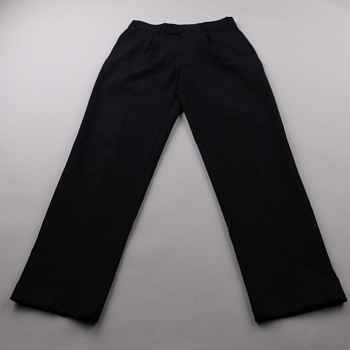 брюки не указано