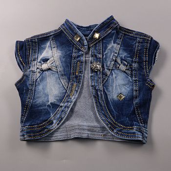 жилет не указано