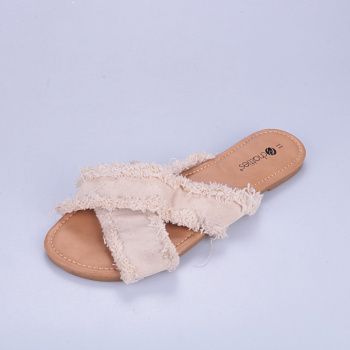 сандалии Chatties