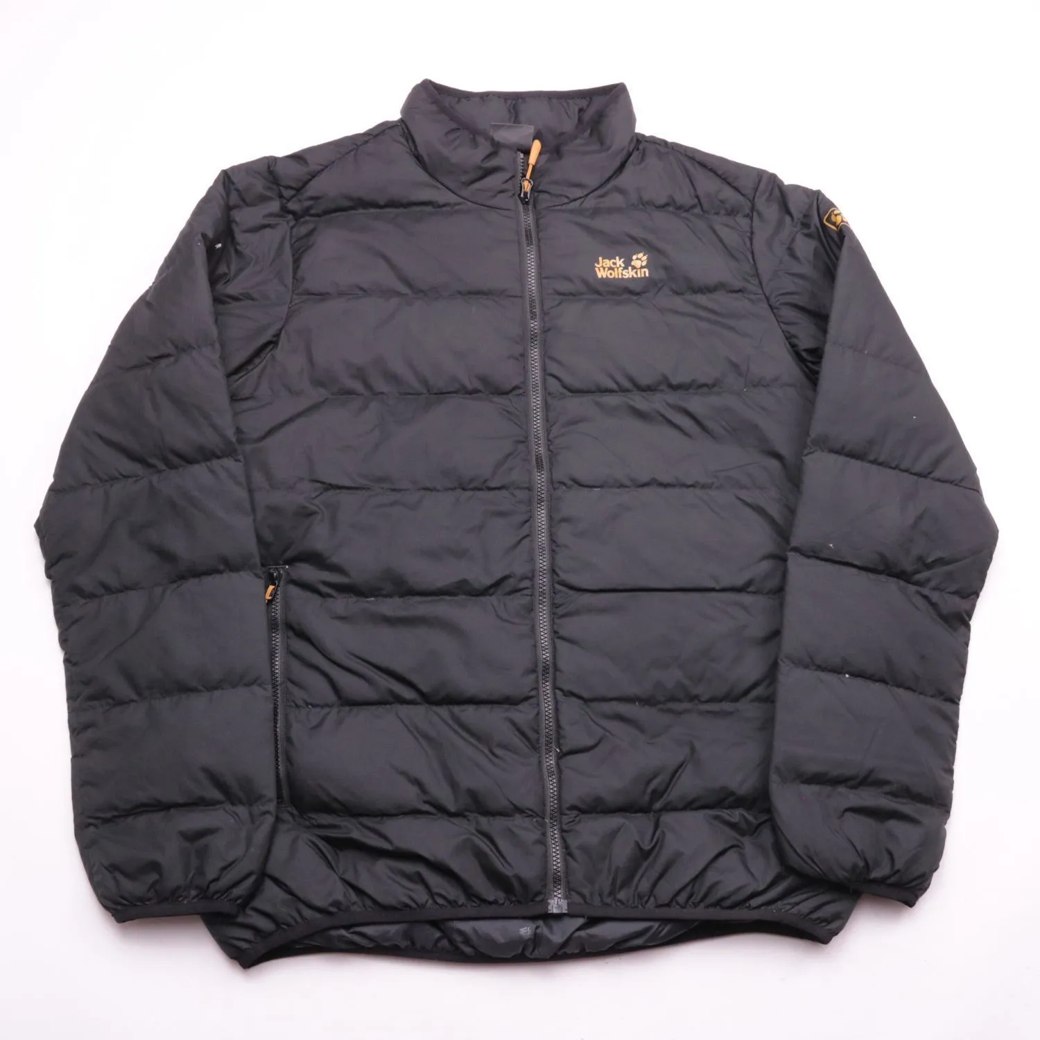 Чёрная зимняя куртка Jack Wolfskin на молнии, размер 54 (XL)