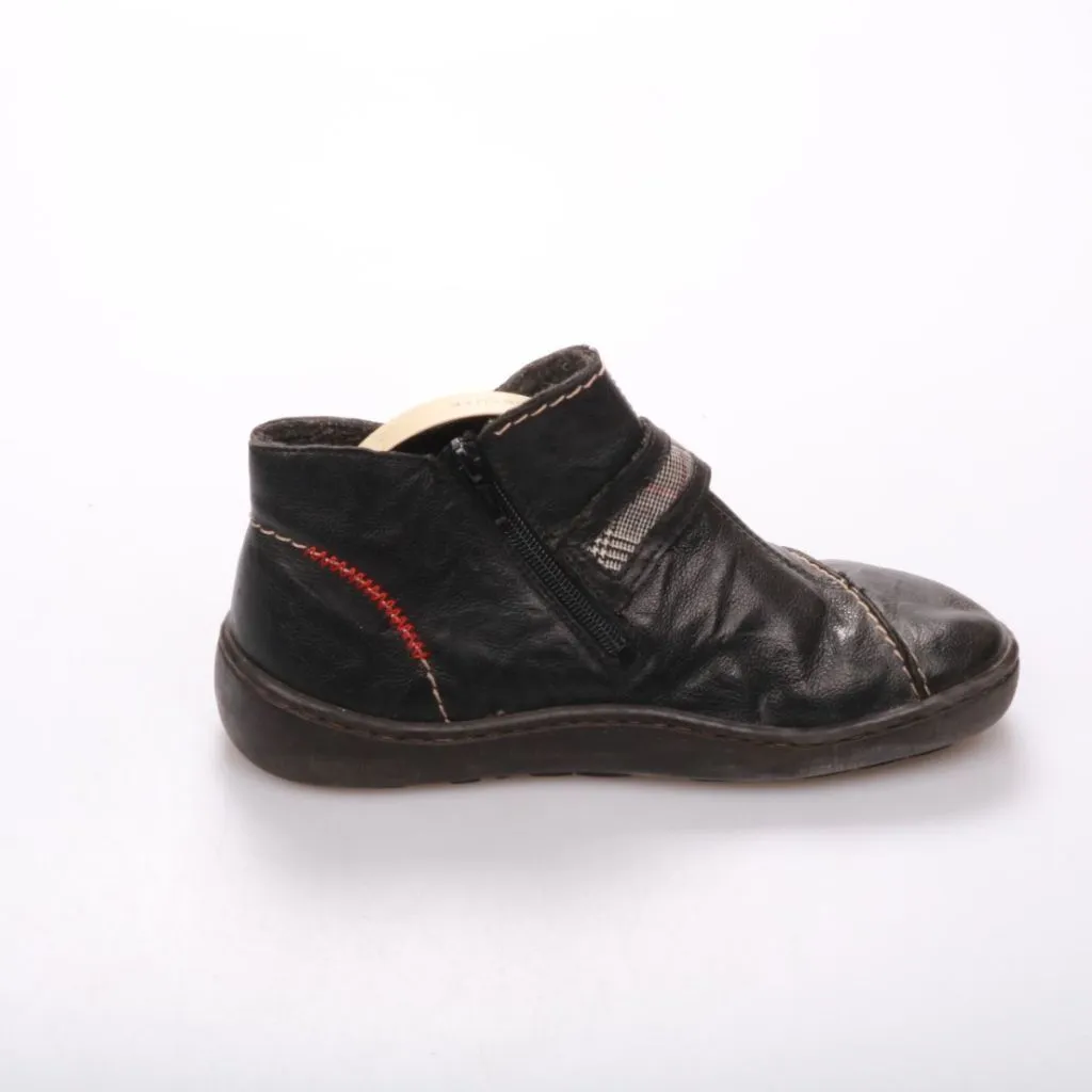 ботинки Rieker