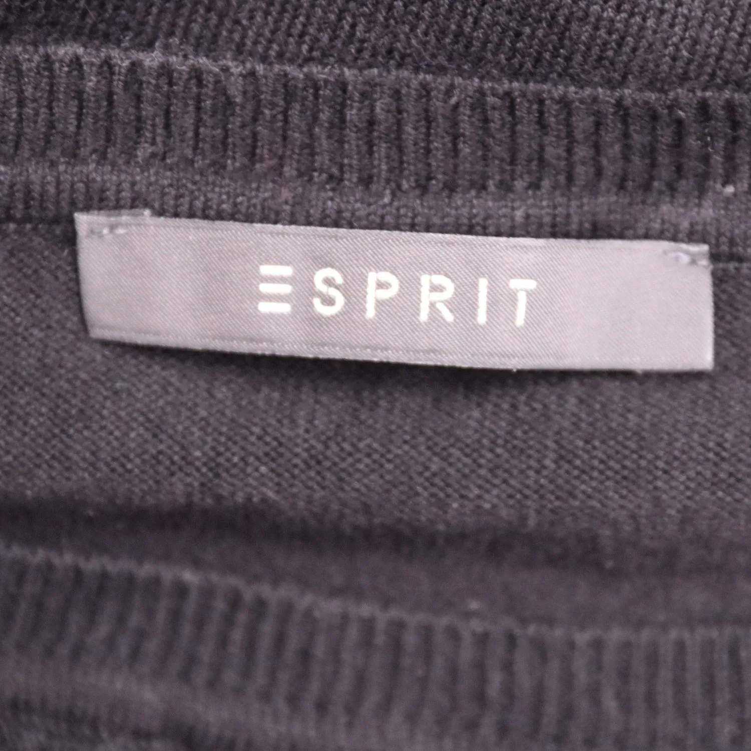 Чёрное платье Esprit с кружевной кокеткой, размер 52 (XL)